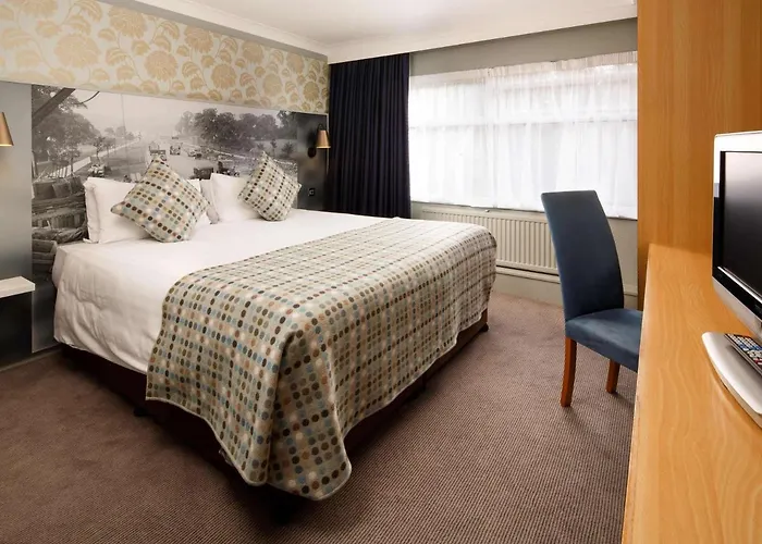 Mercure London Watford Hotel