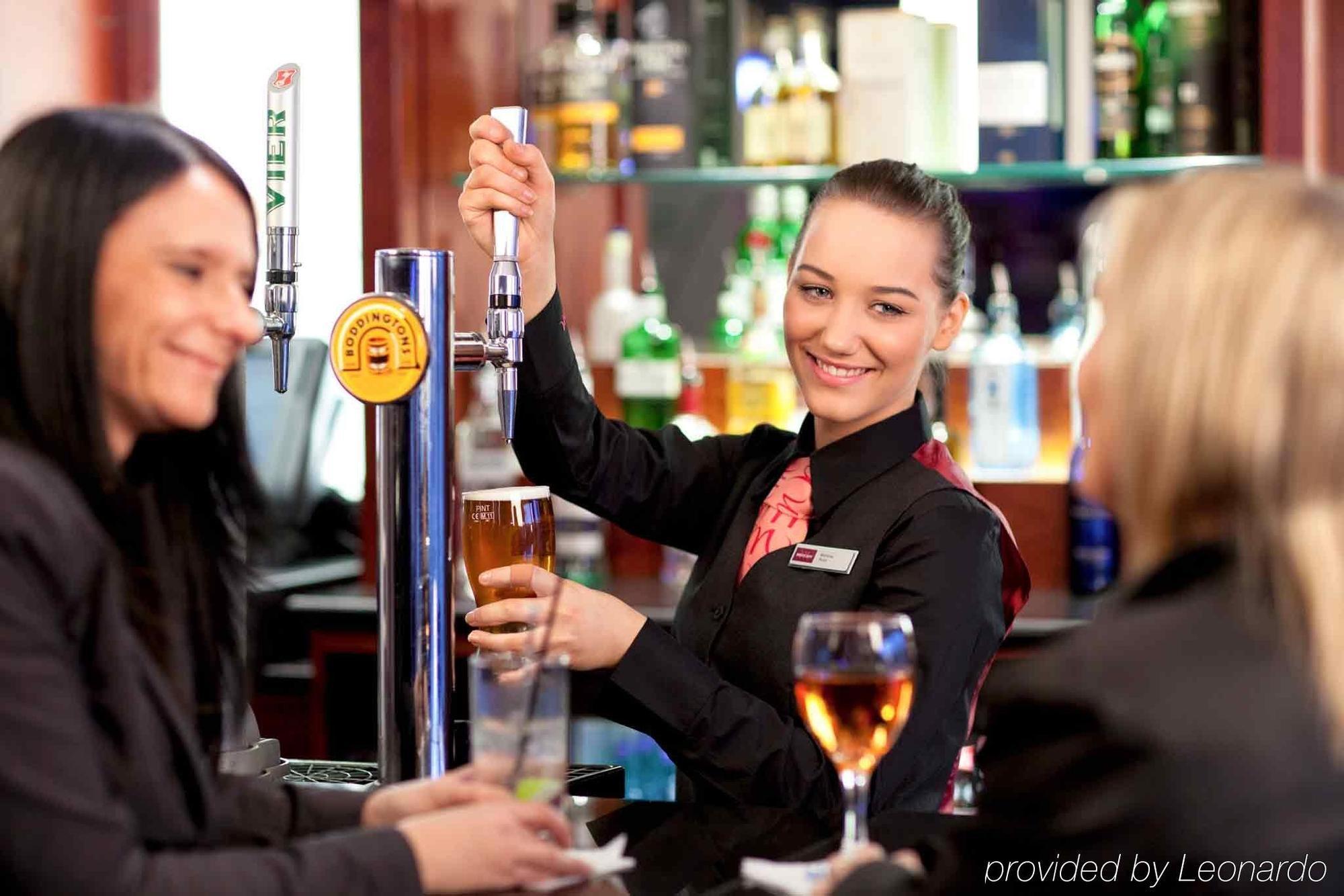 Mercure London Watford Hotel 4*