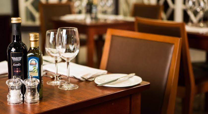 Mercure London Watford Hotel 4*