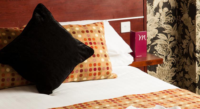 Mercure London Watford Hotel 4*
